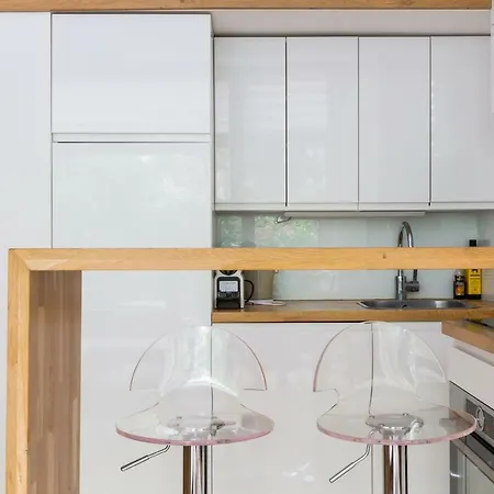 Veeve - Natural Heights In The 6th Appartement *