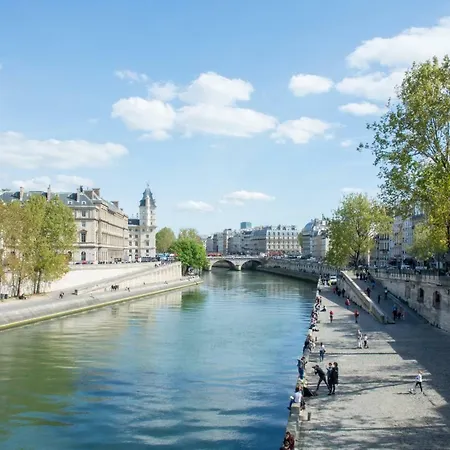 Veeve - Natural Heights In The 6th Appartement Paris