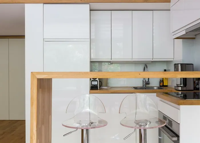 Veeve - Natural Heights In The 6th Апартаменты *