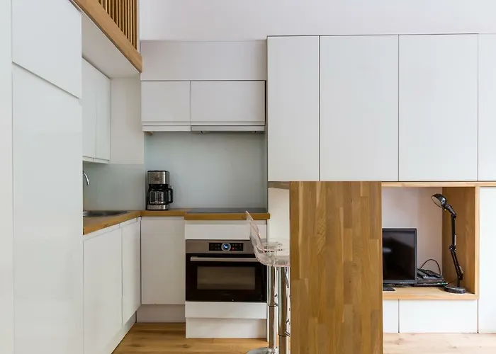 Апартаменты Veeve - Natural Heights In The 6th *